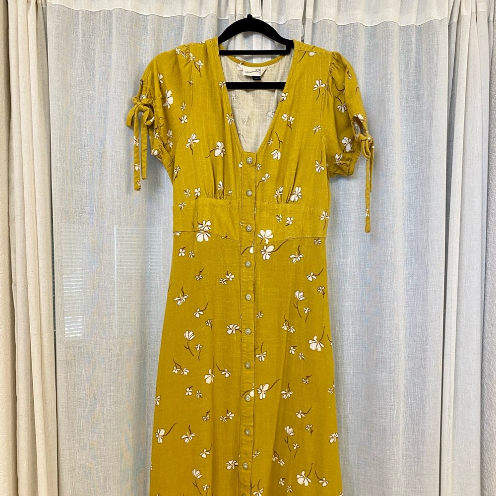 Universal Threads Dress